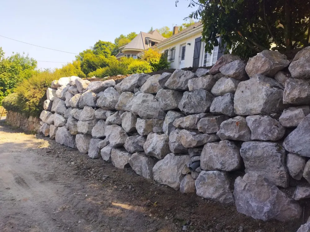 Mur enrochement près de Péronne