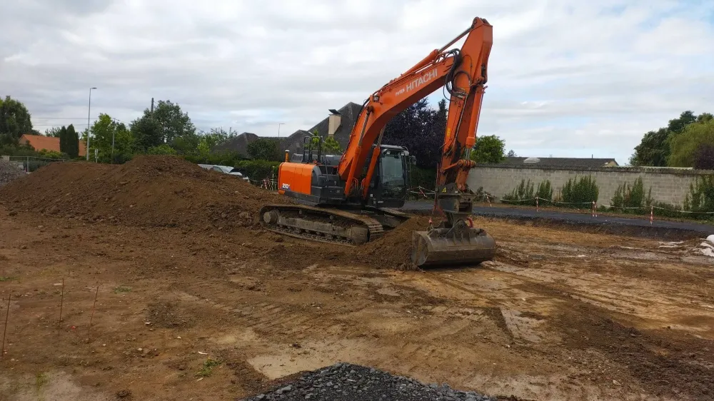 Location de pelle à chenilles près de Péronne